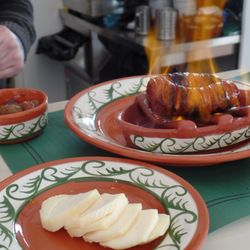 Baía Cultural Bar - Chouriço e Queijo