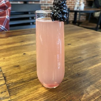 Egg Harbor Cafe - Lemonosa - Breakfast & Brunch Near Me - Oak Brook, Illinois