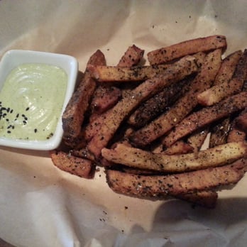 Red Table - Samarai fries with wasabi dipping sauce - Gastropubs Near Me - Huntington Beach, California Red Table - Samarai fries with wasabi dipping sauce - Gastropubs Near Me - Huntington Beach, California