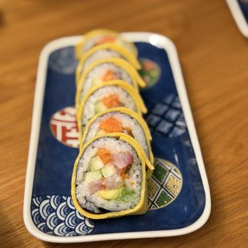 Sushi Hil - House Roll Assorted Seafood | Rolled with Tamago Crepe - Japanese Near Me - Vancouver, British Columbia Sushi Hil - House Roll Assorted Seafood | Rolled with Tamago Crepe - Japanese Near Me - Vancouver, British Columbia