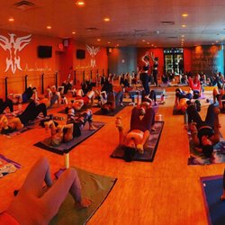 Ash Hot Yoga Babylon - Hot Pilates!!!