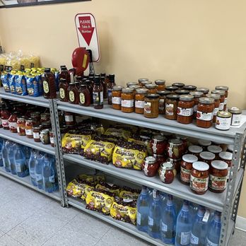 Perla Homemade Delights - Mini jarred goods for sale - Desserts Near Me - Cleveland, Ohio