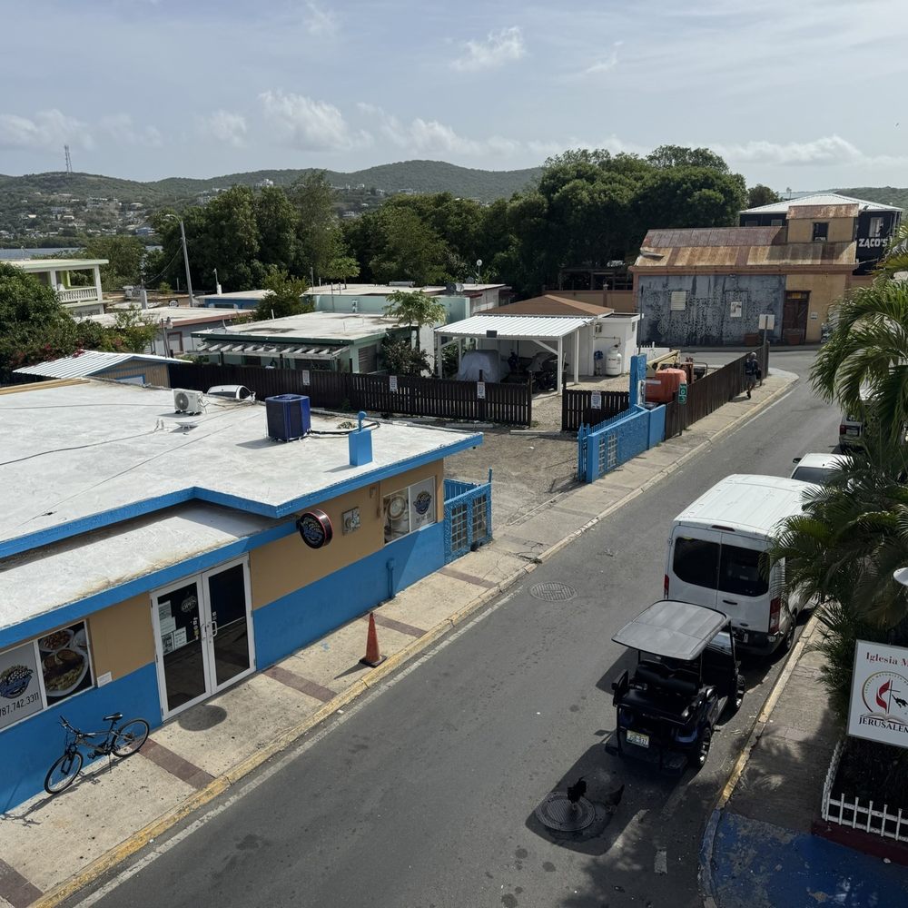 Pandeli - The bottom left building is the bakery - Bakeries Near Me - Culebra, Puerto Rico