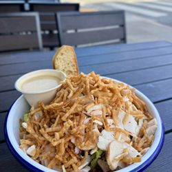 Blue Barn - Thai chicken salad