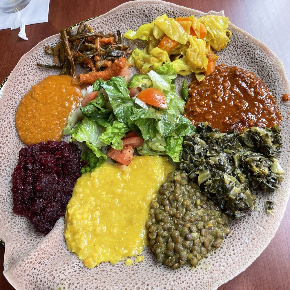 Effoi Restaurant - Veggie combo - Ethiopian Near Me - Silver Spring, Maryland Effoi Restaurant - Veggie combo - Ethiopian Near Me - Silver Spring, Maryland