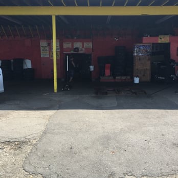 Raymond's New And Used Tires - Front - Tires Near Me - Newark, New Jersey