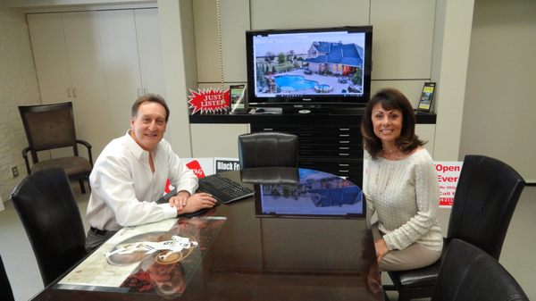 KERR TEAM REAL ESTATE - NORMAN - Updated June 2025 - 22 Photos - 2500