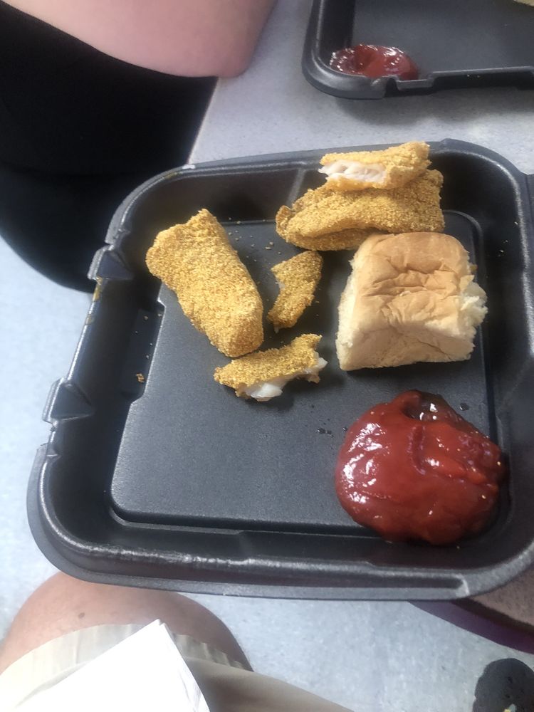 DAGO’S SEAFOOD Updated August 2024 10 Photos 3902 Darnall Rd, New