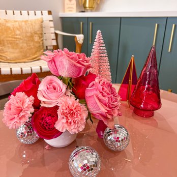 A Pretty Party - Party & Event Planning Near Me