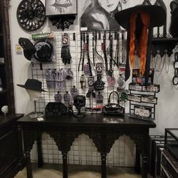 Eclipsed Emporium - Awesome accessories