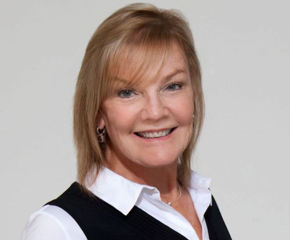 DIANE BRAYKOVICHRE/MAX CLASSIC 26870 Beck Rd, Novi, Michigan Real