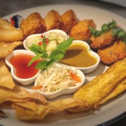 Lay Thai Restaurant & Lounge - Vorspeise Platte für 2 Personen