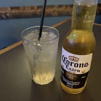 Lamberts - H20 and a beer - Seafood Near Me - Glenn Dale, Maryland