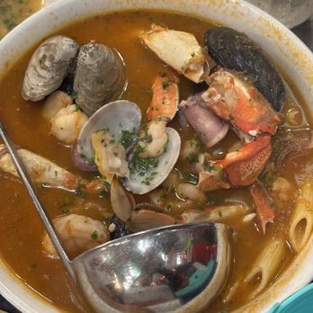 Sotto Mare - The "Best Damn Crab Cioppino" ($54.95) - Seafood Near Me - San Francisco, California Sotto Mare - The "Best Damn Crab Cioppino" ($54.95) - Seafood Near Me - San Francisco, California