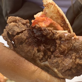 Craft House - Fried chicken sandwich - New American Near Me - Dana Point, California