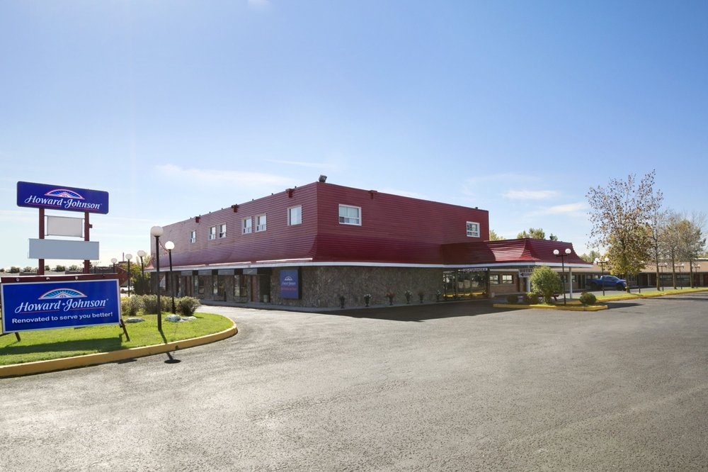 HOWARD JOHNSON BY WYNDHAM CORNWALL Updated September 2024 1142