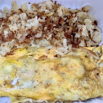 Peanuts Deluxe Cafe - Sausage & Cheese Omelet (Served w/Hash Browns, Toast, $11.50)- 4/5 stars - Diners Near Me - San Jose, California Peanuts Deluxe Cafe - Sausage & Cheese Omelet (Served w/Hash Browns, Toast, $11.50)- 4/5 stars - Diners Near Me - San Jose, California