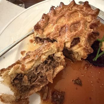 Holborn Dining Room - Beef Ribs Pot Pie - British Near Me - London, XGL