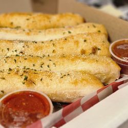 Passalinqua's Pizzeria - Garlic bread
