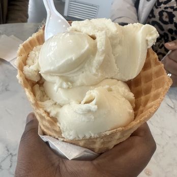 Gelati Celesti - a person holding a cone of ice cream - Ice Cream & Frozen Yogurt Near Me - Richmond, Virginia