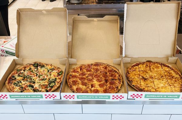 Aurelio's Pizza of Naples by null