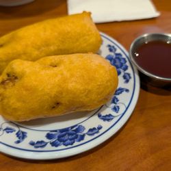 Lee's Mongolian BBQ - Famous egg rolls
