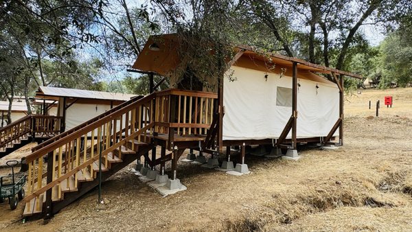 Wildhaven Yosemite Glamping by null