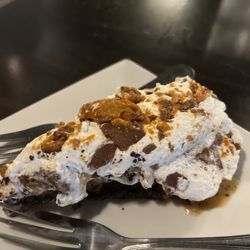 Saratoga Restaurant - toffee choco mousse pie