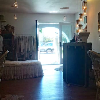 Misstinguettes - Women's Clothing Near Me - Malibu, California