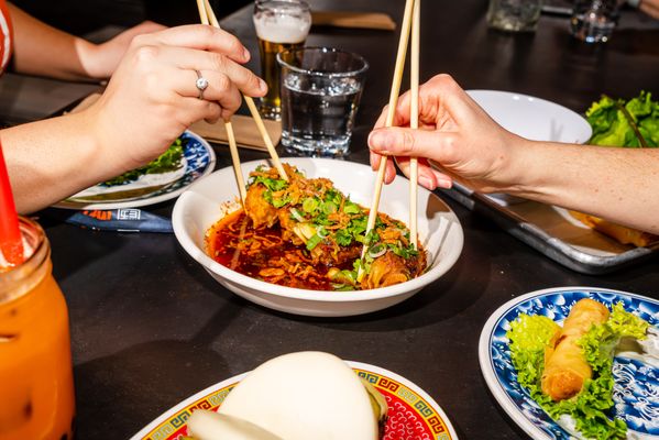 Mecha Noodle Bar by null