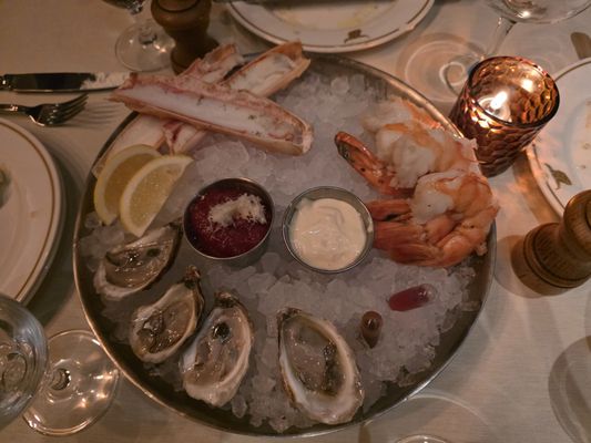 Dean's Steak & Seafood by null