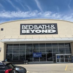 Bed Bath & Beyond - Storefront