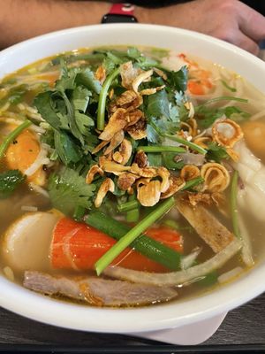 PHỞ BIG BOWL by null