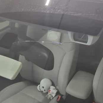 Safelite AutoGlass - Before - Windshield Installation & Repair Near Me - Glendale, New York Safelite AutoGlass - Before - Windshield Installation & Repair Near Me - Glendale, New York