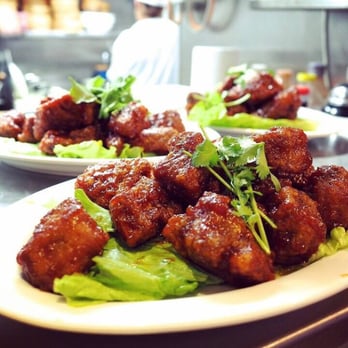 New World - travers de porc caramelise - Cantonese Near Me - Paris, 75