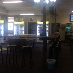 Troubridge Hotel - Front Bar
