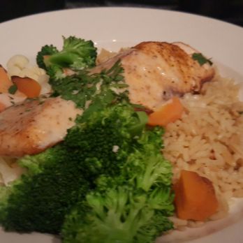 BJ's Restaurant & Brewhouse - Pizza Near Me - Cedar Park, Texas