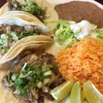 El Rey de Oros - 1 chicken, 1 pork, 1 steak - Salvadoran Near Me - Hatboro, Pennsylvania El Rey de Oros - 1 chicken, 1 pork, 1 steak - Salvadoran Near Me - Hatboro, Pennsylvania