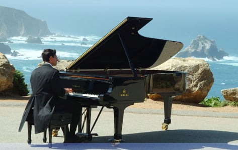 Michael Martinez Solo Pianist Logo
