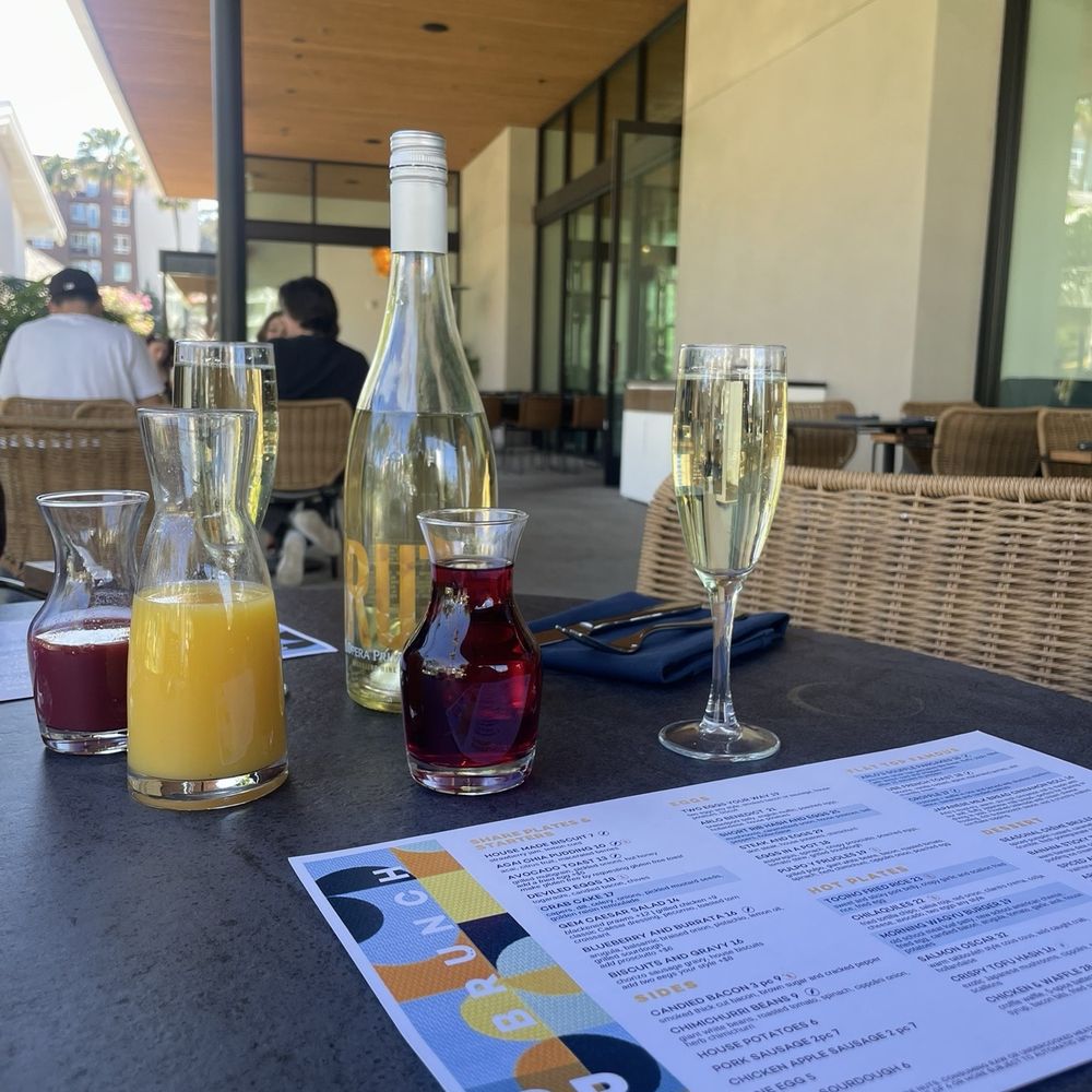 ARLO - Bottomless Mimosas - New American Near Me - San Diego, California ARLO - Bottomless Mimosas - New American Near Me - San Diego, California