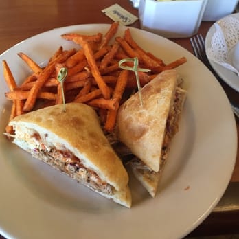 Zokas Restaurant & Bar - Sweet potatoes fries n pulled pork - New American Near Me - Pine, Colorado