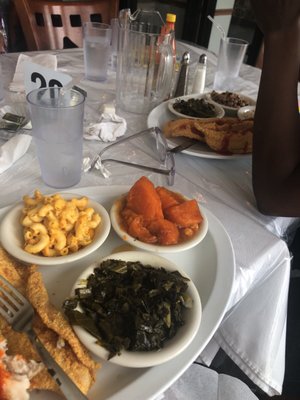 Dan's Soul Food and Cafe by null