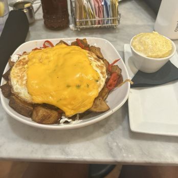 Easy Like Sunday - Short rib breakfast & cheesy grits - Breakfast & Brunch Near Me - Baltimore, Maryland Easy Like Sunday - Short rib breakfast & cheesy grits - Breakfast & Brunch Near Me - Baltimore, Maryland