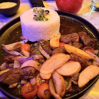 Romo Restaurant - Lomo saltado - American Near Me - Paterson, New Jersey