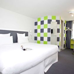 Best Western Bordeaux Aeroport - Guest Room