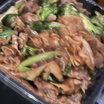 Thai Noodle Etc - Pad See Ew - Thai Near Me - Beaverton, Oregon