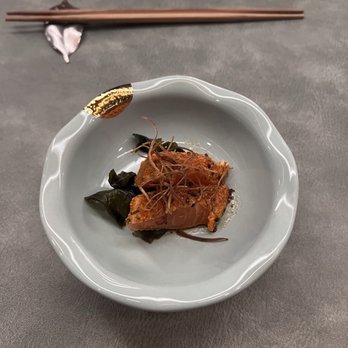 Sushi Saikou - Seasonal appetizer of salmon with fried leeks and wakame - Sushi Bars Near Me - New York, New York Sushi Saikou - Seasonal appetizer of salmon with fried leeks and wakame - Sushi Bars Near Me - New York, New York