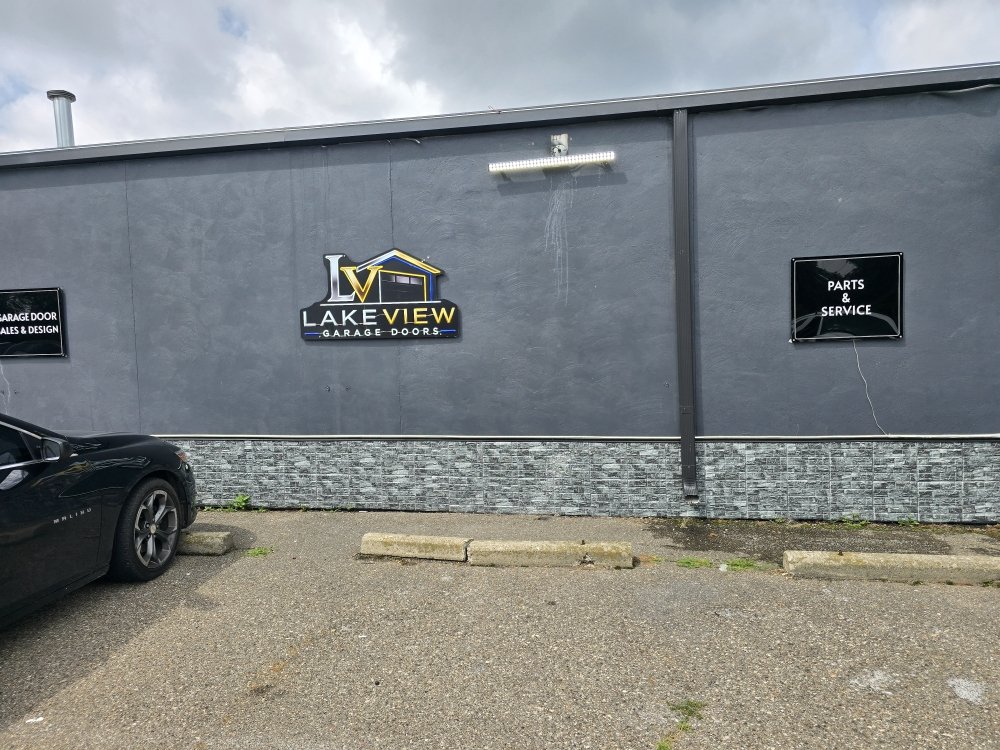 Lakeview Garage Doors - Garage Door Contractor in Commerce Township, MI