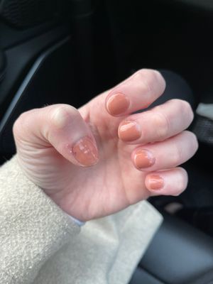 Atelier Nail & Spa by null