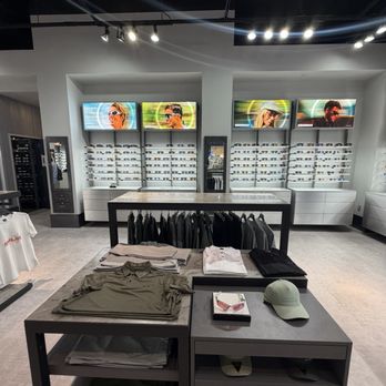Oakley - Store Layout - Eyewear & Opticians Near Me - Paramus, New Jersey Oakley - Store Layout - Eyewear & Opticians Near Me - Paramus, New Jersey